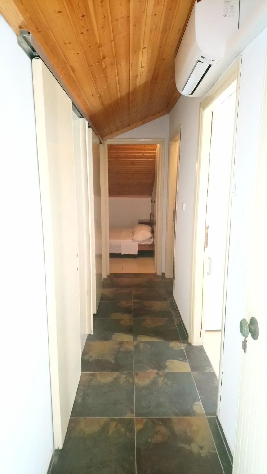 Aparthotel Kiwi Kastle Néa Fókaia Esterno foto