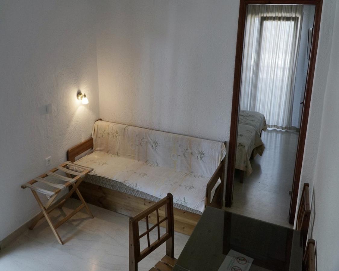 Aparthotel Kiwi Kastle Néa Fókaia Esterno foto